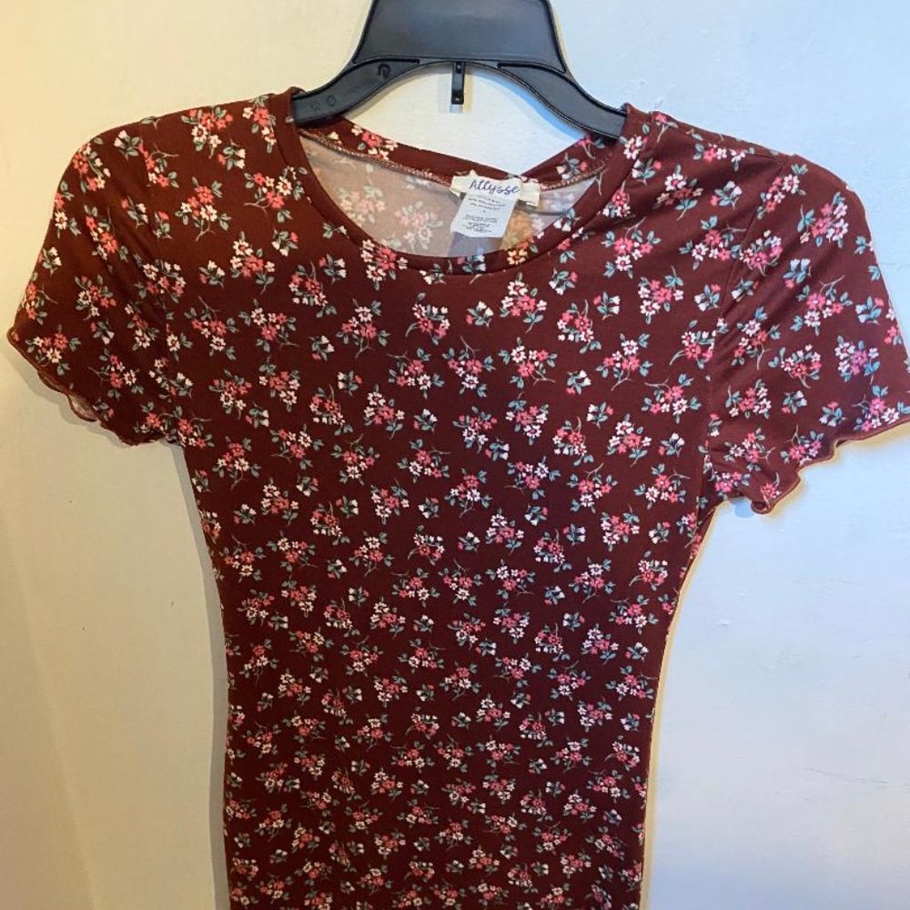 Floral dress- Allysse (New-sz S)